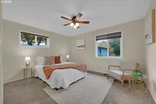 240 Dibblee Ln, Eugene, OR 97404 - Photo 27