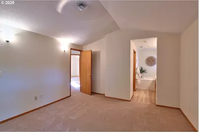 8411 SW 184th Loop, Beaverton, OR 97007 - Photo 19