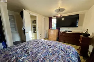 1018 7th St NW, Salem, OR 97304 - Photo 11