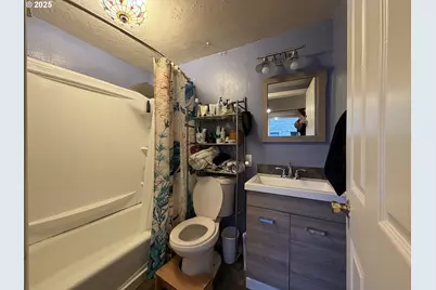 1018 7th St NW, Salem, OR 97304 - Photo 13