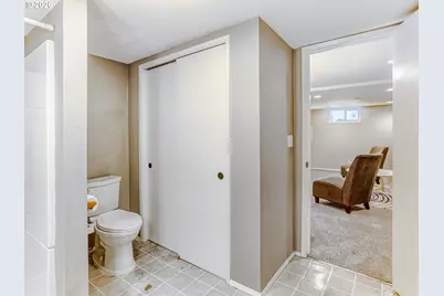 152 NE 5th Ave, Canby, OR 97013 - Photo 23