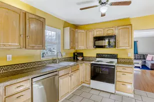 152 NE 5th Ave, Canby, OR 97013 - Photo 11