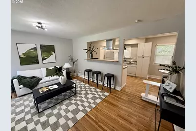 9036 SE Washington St, Portland, OR 97216 - Photo 3