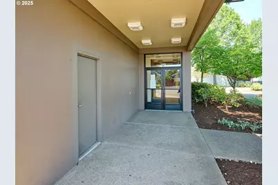 200 Center Ave, Molalla, OR 97038 - Photo 3