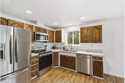 1010 SE 3rd Ave, Battle Ground, WA 98604 - Photo 9