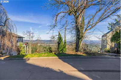 45 Nansen Smt #4, Lake Oswego, OR 97035 - Photo 3