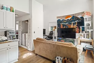 9004 N Mohawk Ave, Portland, OR 97203 - Photo 7