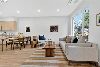 7240 NE Going St, Portland, OR 97218 - Photo 3