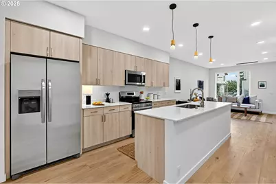 7240 NE Going St, Portland, OR 97218 - Photo 11