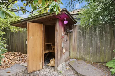 7430 SW 76th Ave, Portland, OR 97223 - Photo 39