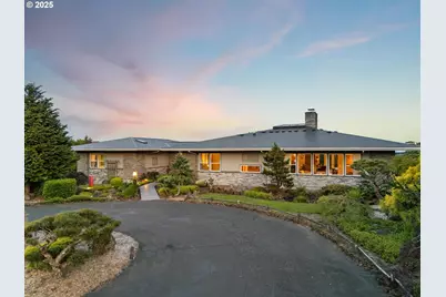 800 Rosemont Rd, West Linn, OR 97068 - Photo 9