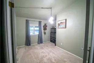 18021 Country Village Dr, Oregon City, OR 97045 - Photo 5