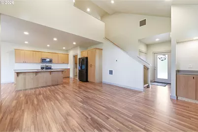 87941 10th St, Veneta, OR 97487 - Photo 9