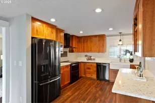 4742 Rivergrove Ct N, Keizer, OR 97303 - Photo 13