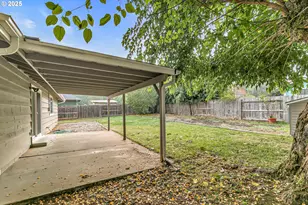 1974 Hamilton Ln, Grants Pass, OR 97527 - Photo 33