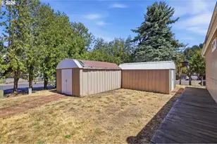 5660 Daisy St, Springfield, OR 97478 - Photo 41