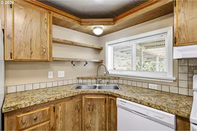 5660 Daisy St #31, Springfield, OR 97478 - Photo 19