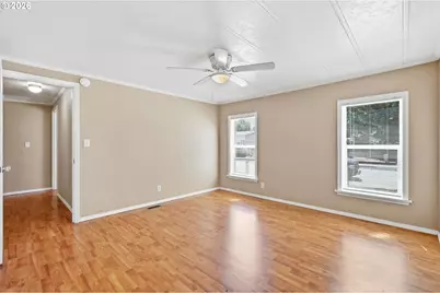 5660 Daisy St #31, Springfield, OR 97478 - Photo 25