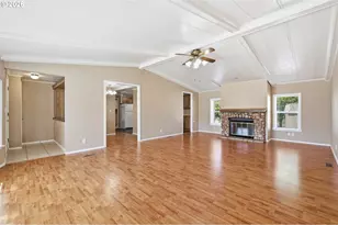 5660 Daisy St, Springfield, OR 97478 - Photo 3