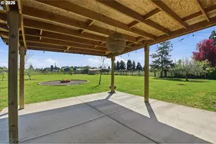 1270 NE Blossom Dr, McMinnville, OR 97128 - Photo 33