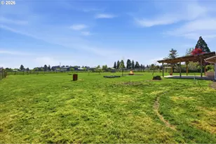 1270 NE Blossom Dr, McMinnville, OR 97128 - Photo 35