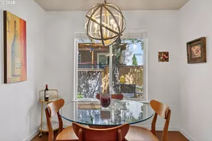 8962 SW 75th Pl, Portland, OR 97223 - Photo 11