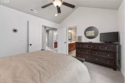 8962 SW 75th Pl, Portland, OR 97223 - Photo 17