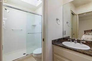 2212 NW Pinnacle Dr, Portland, OR 97229 - Photo 29