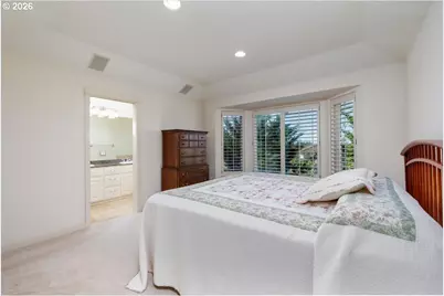 2212 NW Pinnacle Dr, Portland, OR 97229 - Photo 27