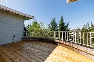 2212 NW Pinnacle Dr, Portland, OR 97229 - Photo 25