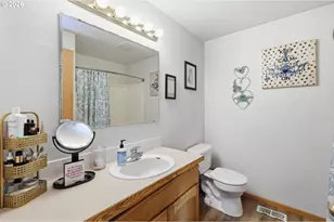 961 Bush Ln, Creswell, OR 97426 - Photo 25