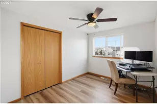 961 Bush Ln, Creswell, OR 97426 - Photo 17