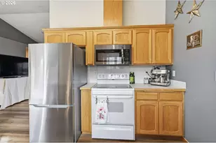 961 Bush Ln, Creswell, OR 97426 - Photo 13