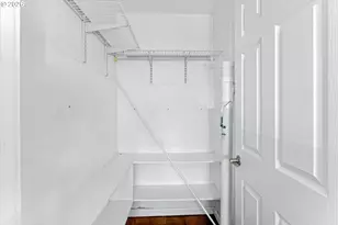 4 Touchstone Ct, Lake Oswego, OR 97035 - Photo 27