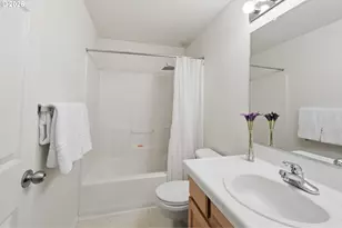 1502 SE Sweetbay St, Hillsboro, OR 97123 - Photo 23