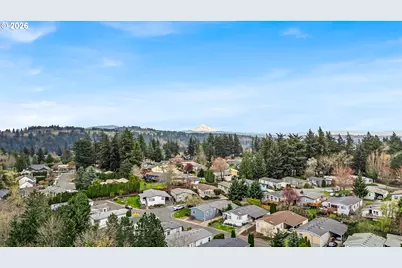 672 SW Sunset Way, Troutdale, OR 97060 - Photo 37