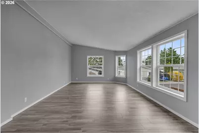 672 SW Sunset Way, Troutdale, OR 97060 - Photo 7