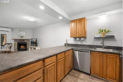 5563 SW Multnomah Blvd, Portland, OR 97219 - Photo 15