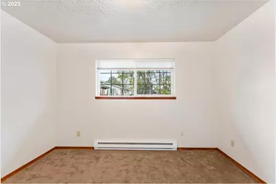 14330 SE Powell Blvd, Portland, OR 97236 - Photo 21