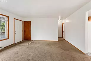 14330 SE Powell Blvd, Portland, OR 97236 - Photo 9