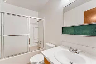 14330 SE Powell Blvd, Portland, OR 97236 - Photo 23