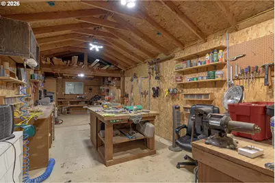 19812 NE 11th St, Camas, WA 98607 - Photo 37