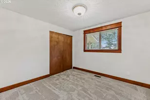 19812 NE 11th St, Camas, WA 98607 - Photo 17