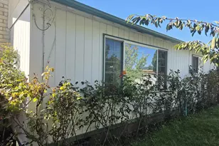 2133 15th St, Springfield, OR 97477 - Photo 11