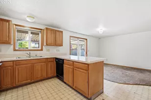 2209 NE 93rd Ct, Vancouver, WA 98664 - Photo 5