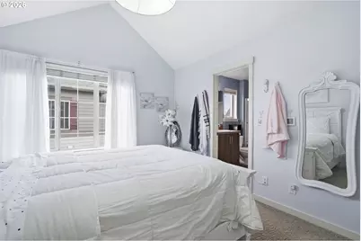 7869 NE Rockne Way, Hillsboro, OR 97006 - Photo 23