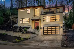 782 Laurel St, Lake Oswego, OR 97034 - Photo 1