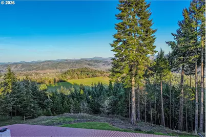 250 Mountain Dr, Roseburg, OR 97471 - Photo 43
