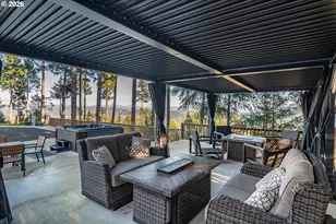 250 Mountain Dr, Roseburg, OR 97471 - Photo 31