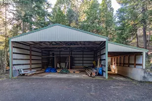 250 Mountain Dr, Roseburg, OR 97471 - Photo 43